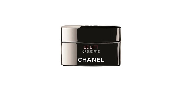 LE LIFT_CREME FINE סדרת הטיפוח לה ליפט מבית שאנל מחיר 800 שח צילום יחצ חול (Custom) (Custom)