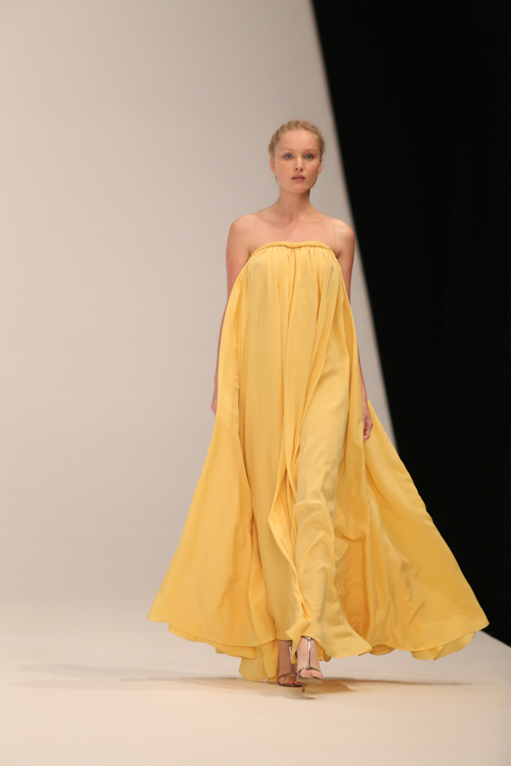 Castro_Runway_Collection_s15_photo_by_Avi_Valdman70