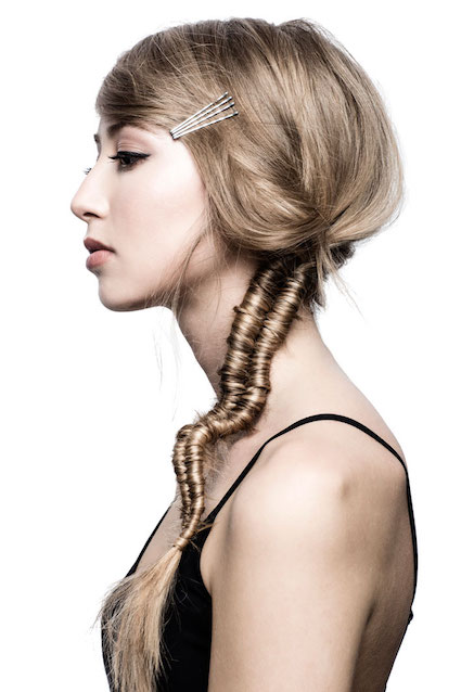 LOOK5SIDE