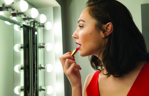 behind-the-scenes-gal-gadot-for-revlon