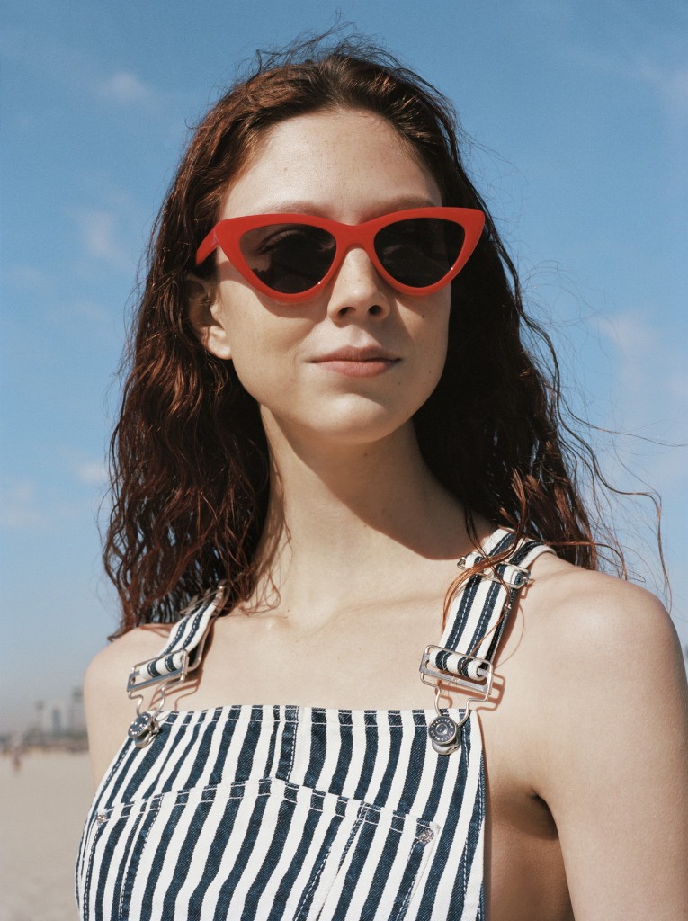 הפסים השתלטו על הקיץ | קולקציית קיץ 18 Pull And Bear | צילום: ג'קלין הרייאט וקולומביין גולדסמית