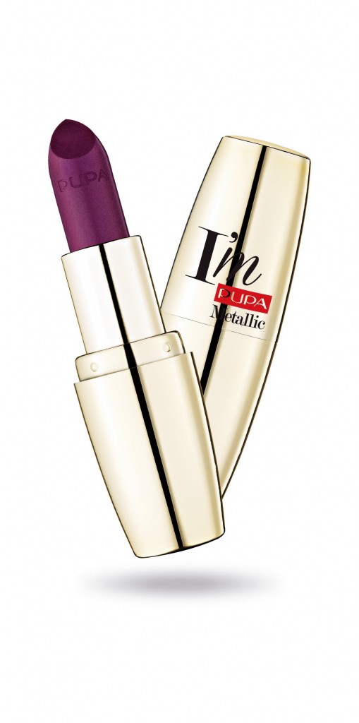 pupa i'm mettalic lipstick 69 ש"ח / גוון 007fancy cyclamen צילום חו"ל