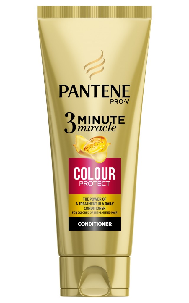 מרכך הקסם ב-3 דקות של PANTENE | להשיג בחנויות הפארם המובחרות | צילום: יח''צ חו''ל