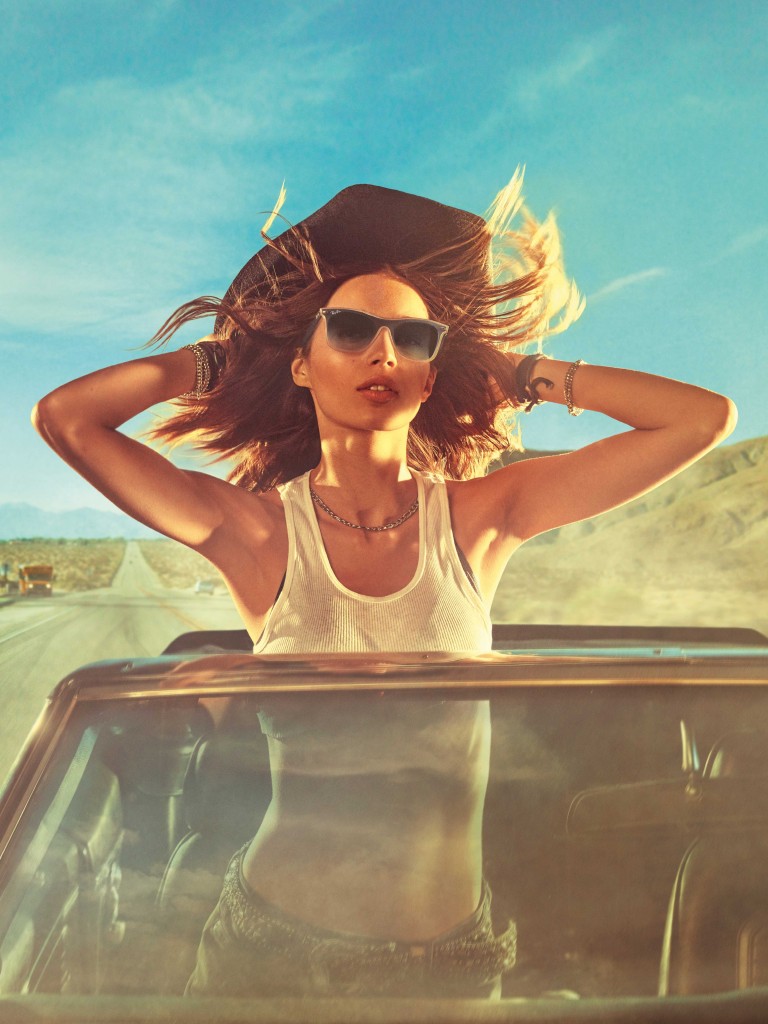לצאת לטיול ללא גבולות | קמפיין קיץ 18 של המותג Ray-Ban | צילום: סטיבן קליין