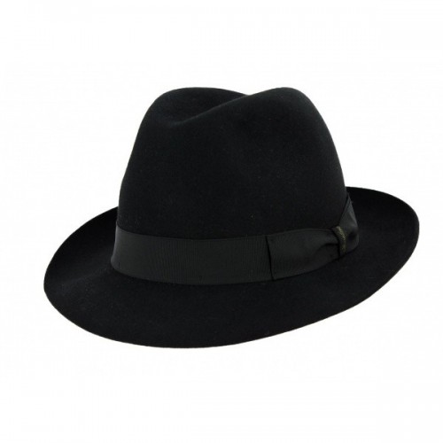 כובע של חברת borsalino היה סמל סטטוס גברי