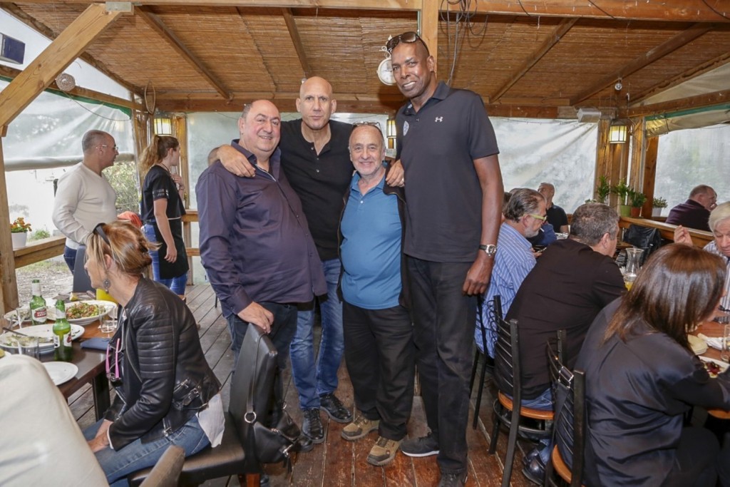 מימין אולסי פרי נתן גלקוביץ דורון ג'מצי ומשה גולברי / צילום: בן פרידמן