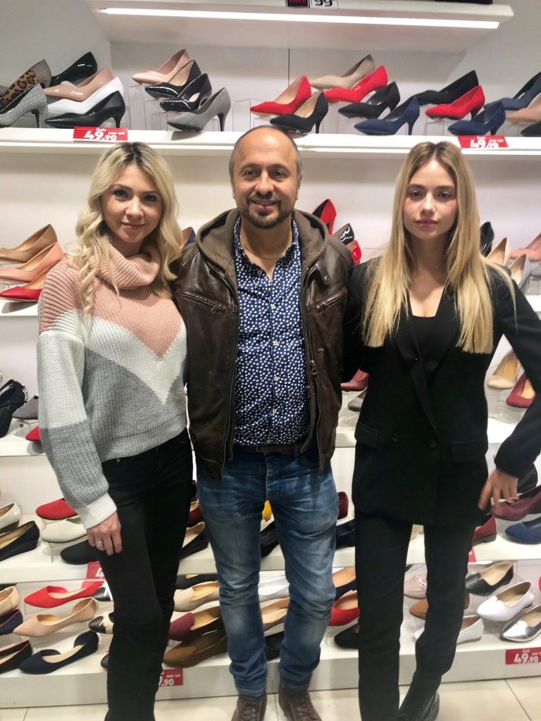 מימין אלה איילון פרדי איינסנז אוקסנה צלקוביץ