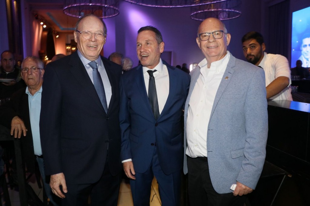 מימין יואל לביא אבנר קופל ושמואל שניצר / צילום: אמיר מאירי