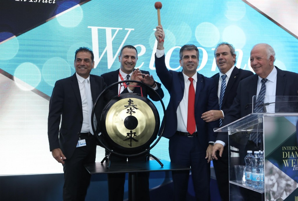 מימין קובי קורן, יורם דבש, אלי כהן, ערן זיני ועזרא בוארון