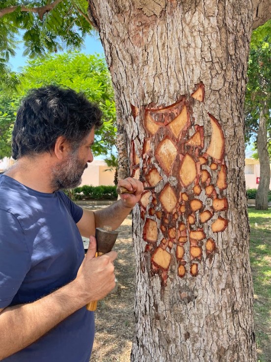 השאלון עם האמן גבי קריכלי